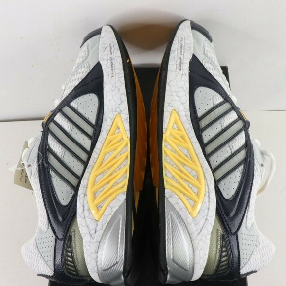 NOS Vintage Adidas Calibrate Running Shoes 10.5 main image 7